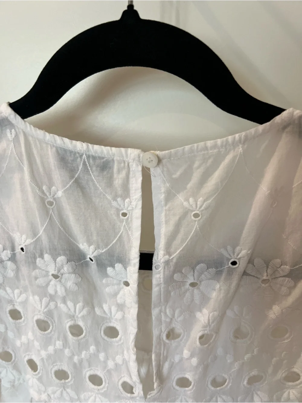 Kate Spade White Eyelet Ruffle Sleeve Women's Top